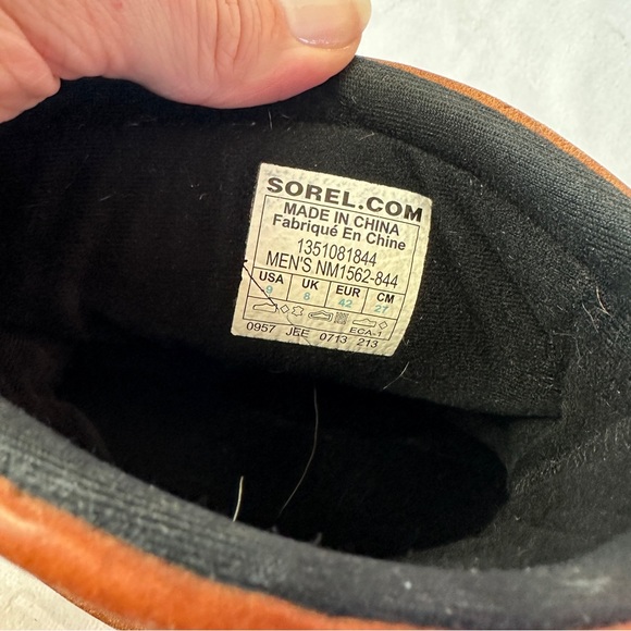 Sorel Thinsulate Waterproof Boots - Picture 8 of 9